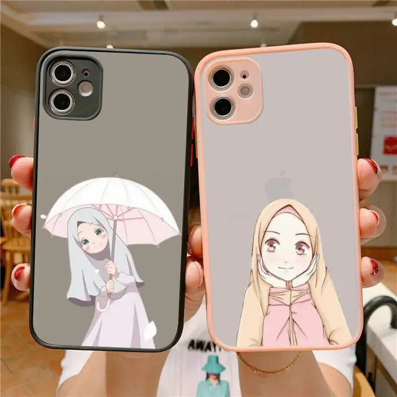 

YNDFCNB Muslim Islamic Gril Phone Case for iPhone X XR XS 7 8 Plus 11 12 13 pro MAX 13mini Translucent Matte Shockproof Case