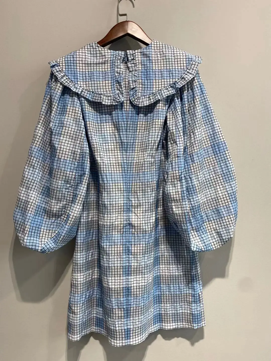 

Early Spring 2021 New Fashion and Elegant Ruffled Doll Collar Cropped Puff Sleeve Plaid Dress