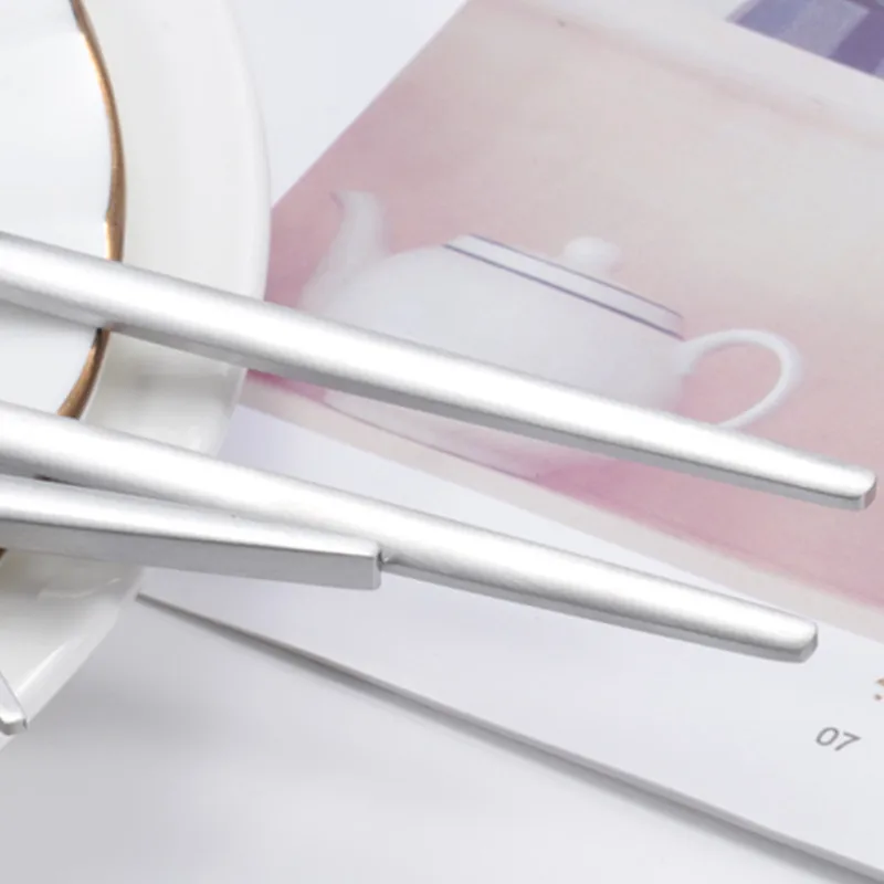 

32Pcs Silverware Tableware Set Dinner Dinnerware Sets Stainless Steel Cutlery Fork Spoons Kitchen Utensils Christmas Gift Box