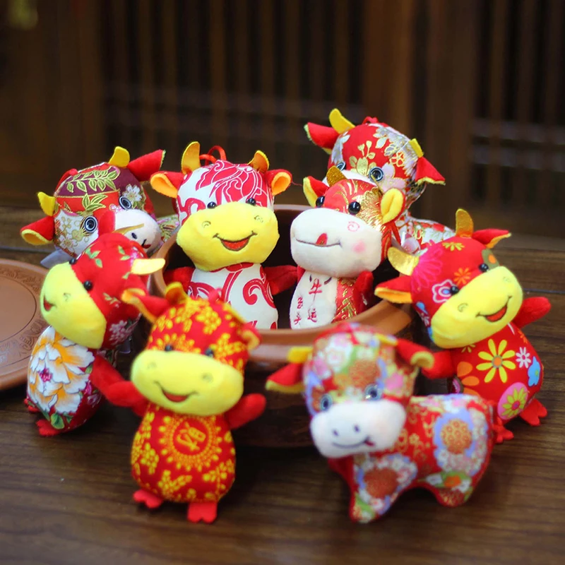 

На стопу длиной от 10 до 15 см 2021 на китайский новый год, Знак зодиака бык Крупный рогатый скот плюшевых игрушек красного цвета с принтом коров...