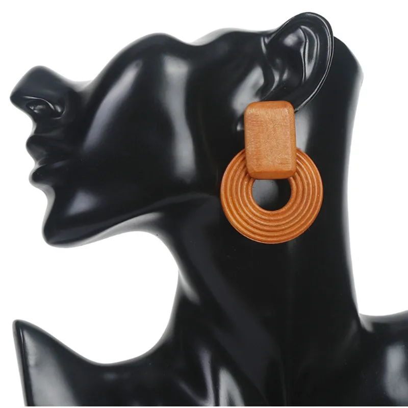 

New Design Handmade Wooden Earrings Bohemian Geometric Big Round Creative Dangling Drop Earrings For Women Jewelry Pendants