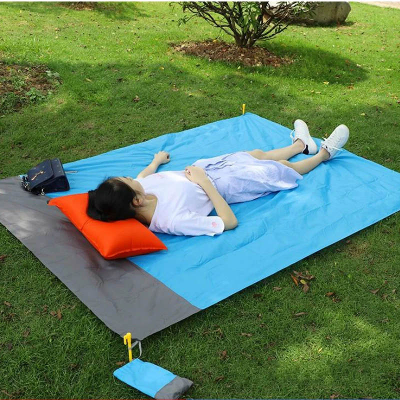 Outdoor Mat Portable Beach Moisture-proof Mat Lightweight Picnic Mat Cloth Waterproof Lawn Mat Folding Camping Picnic Mat