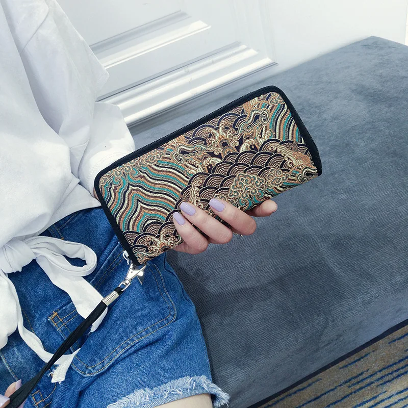 

Китай Стиль кошелек 2020 Новый искусственная кожа модный универсальный кошелек с характером кошелек длинный стиль кошелек для женщин
