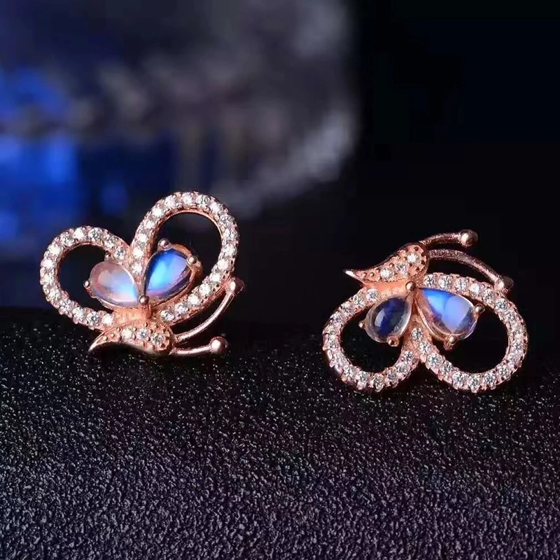 Красивые серьги гвоздики с драгоценными камнями в виде бабочек 4 шт. 4*6 мм Серьги