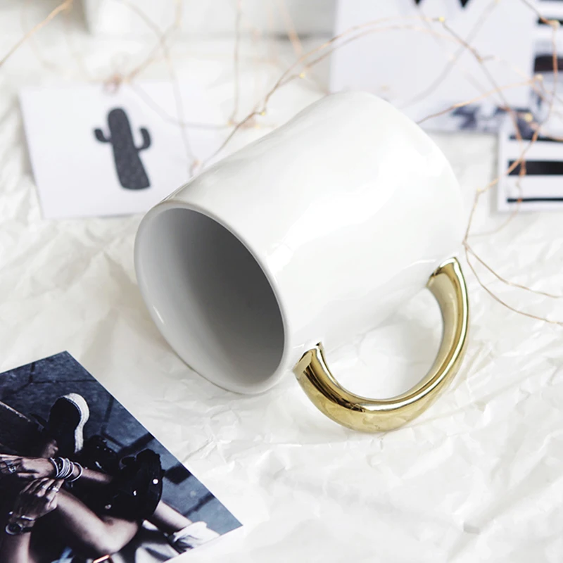 Фарфоровая кофейная кружка с золотой ручкой женские кружки чашки для чая и