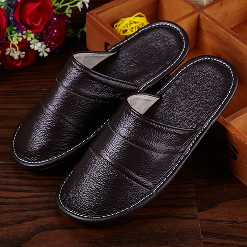 Тапки мужские из натуральной кожи Нескользящие толстые однотонные домашние