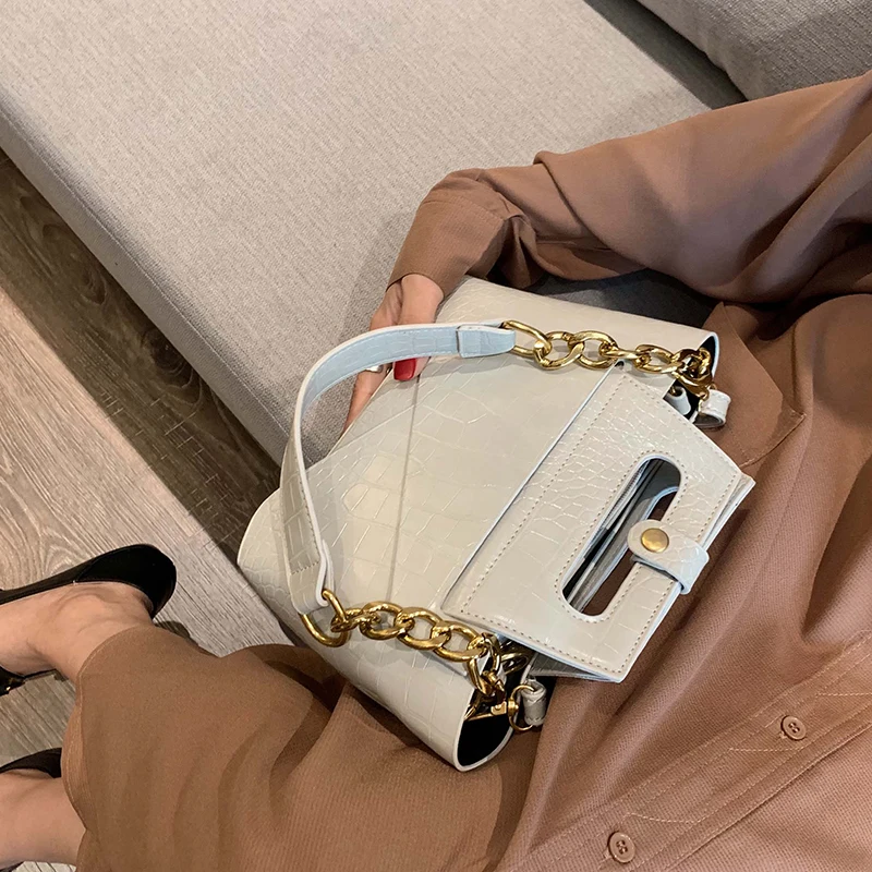 

Fashion Alligator Women Shoulder Bags Designer Handbags Luxury Pu Leather Chains Female Crossbody Bag Small Flap Lady Purse 2019
