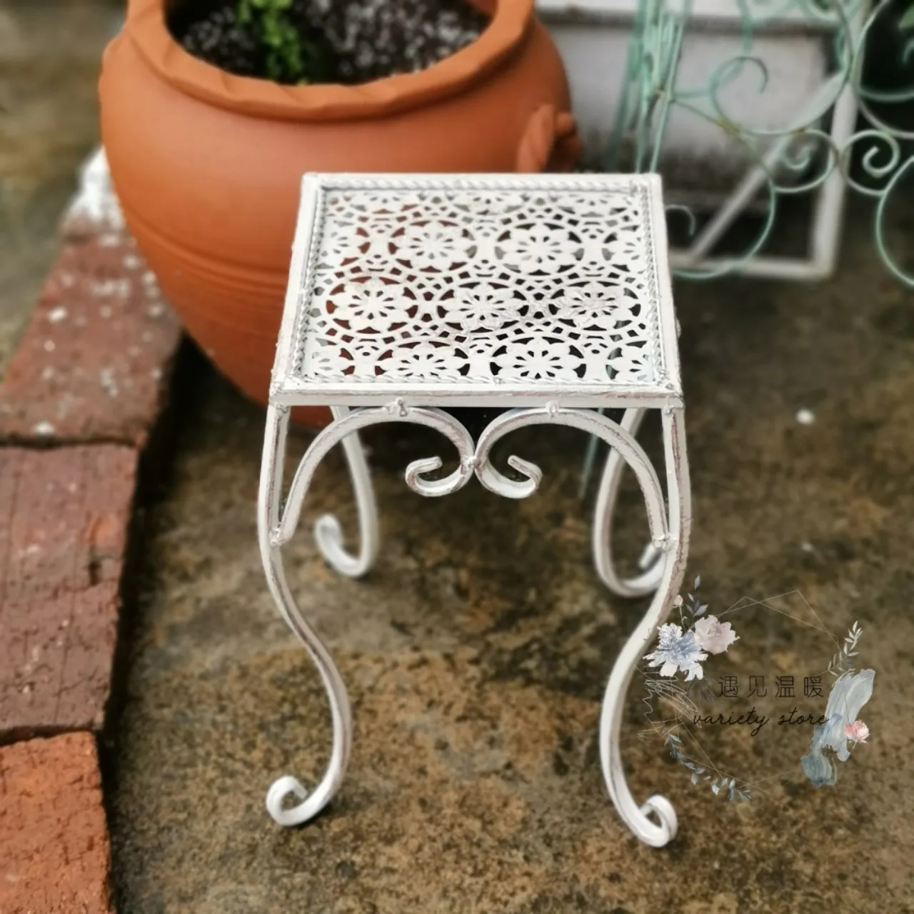 

American retro wrought iron flower stool three-piece set garden garden balcony tiered ladder flower stand potted decorative toru