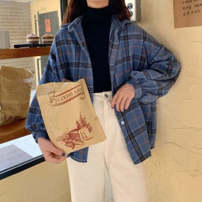 

Women Blouses Turn-down Collar Spring Shirts Plaid All-match BF Batwing-sleeve Loose Outwear Harajuku Female 4 Colors Chic New