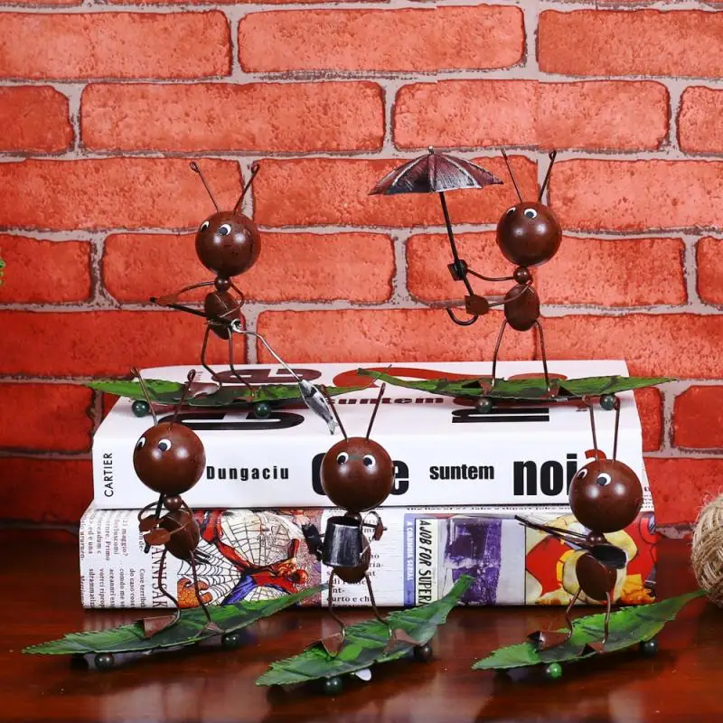 

Милое металлическое украшение в виде муравьев, офисные поделки, интерьерные украшения для гостиной, дома, подарок на день рождения, Автомоб...