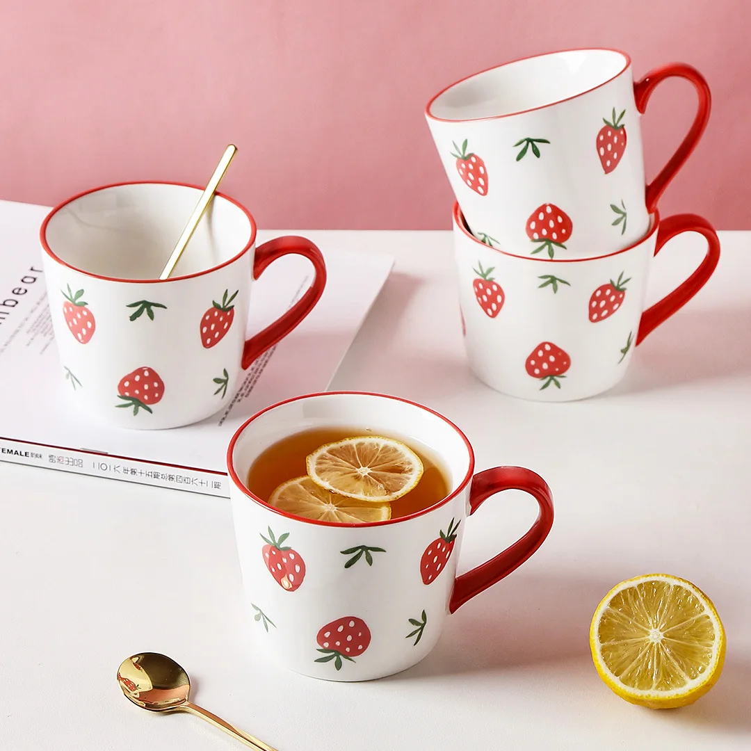 

Creative Strawberry Cup Water Cup Simple Ceramic Cup Breakfast Coffee Cup