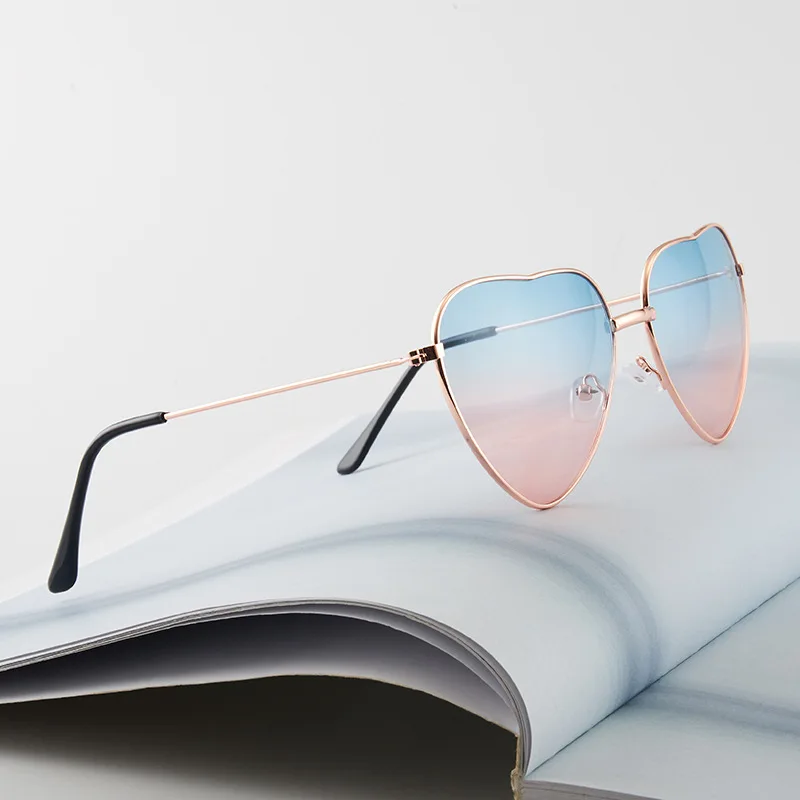 

New style retro metal love sunglasses, peach heart ocean piece sunglasses women, heart-shaped fashion sunglasses