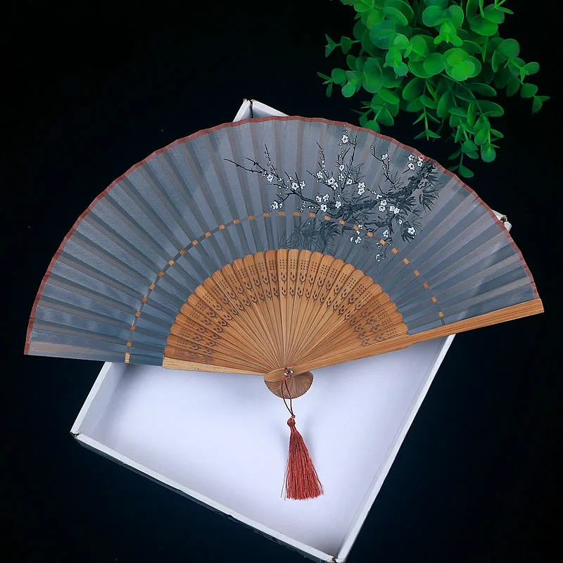 

Chinese Classical Small Folding Silk Fan Vintage Ladies Fans Lady Dance Bamboo Hand Fan Japanese Folding Fan Abanicos Para Boda