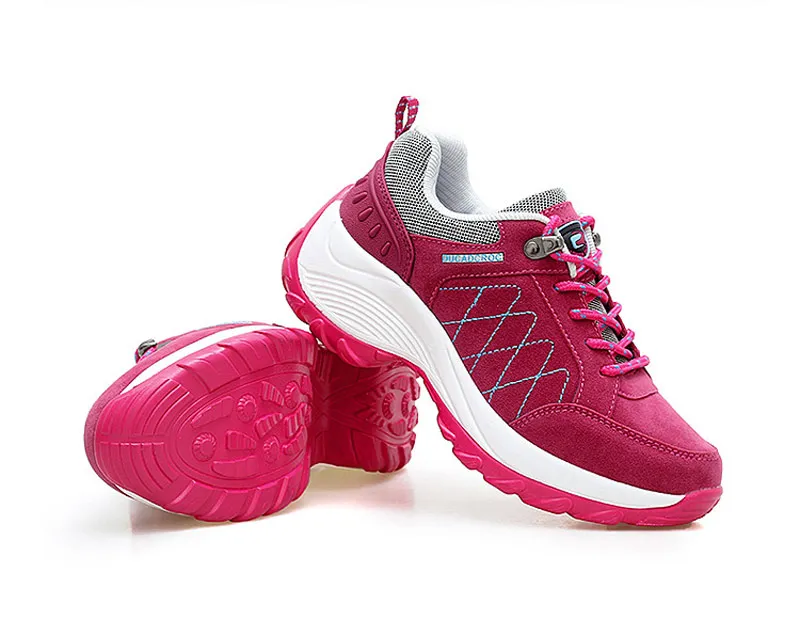 Женские кроссовки на шнуровке повседневные однотонные дышащие платформе для