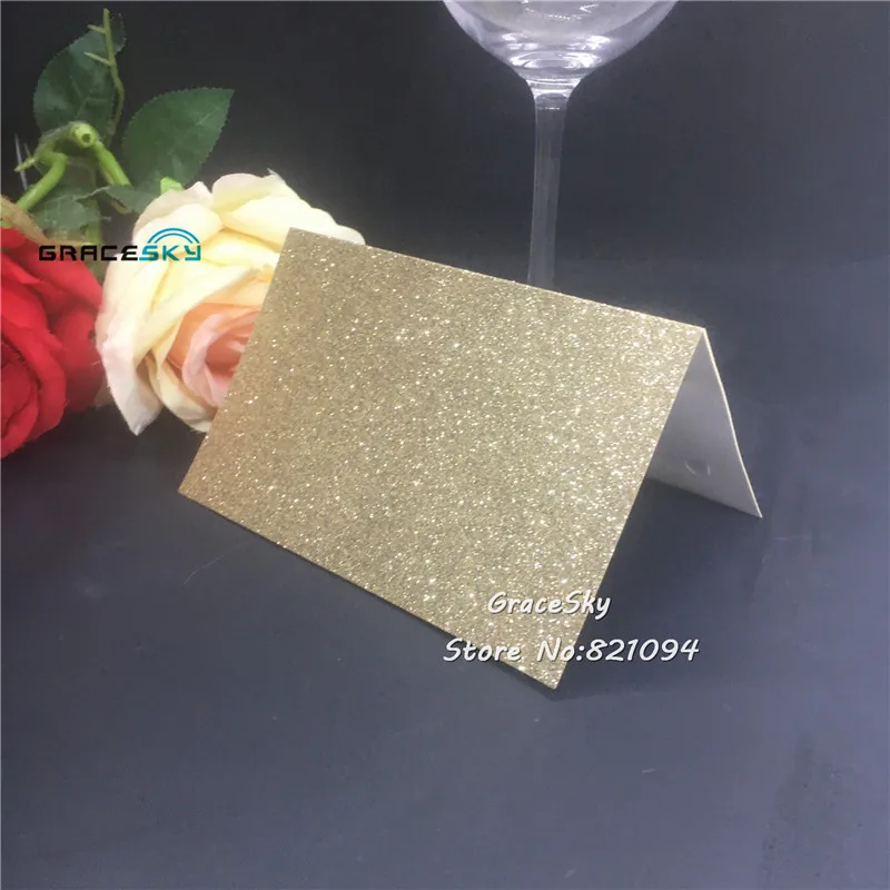 50 шт. * Бесплатная доставка лазерная резка блестящие золотые именные открытки с