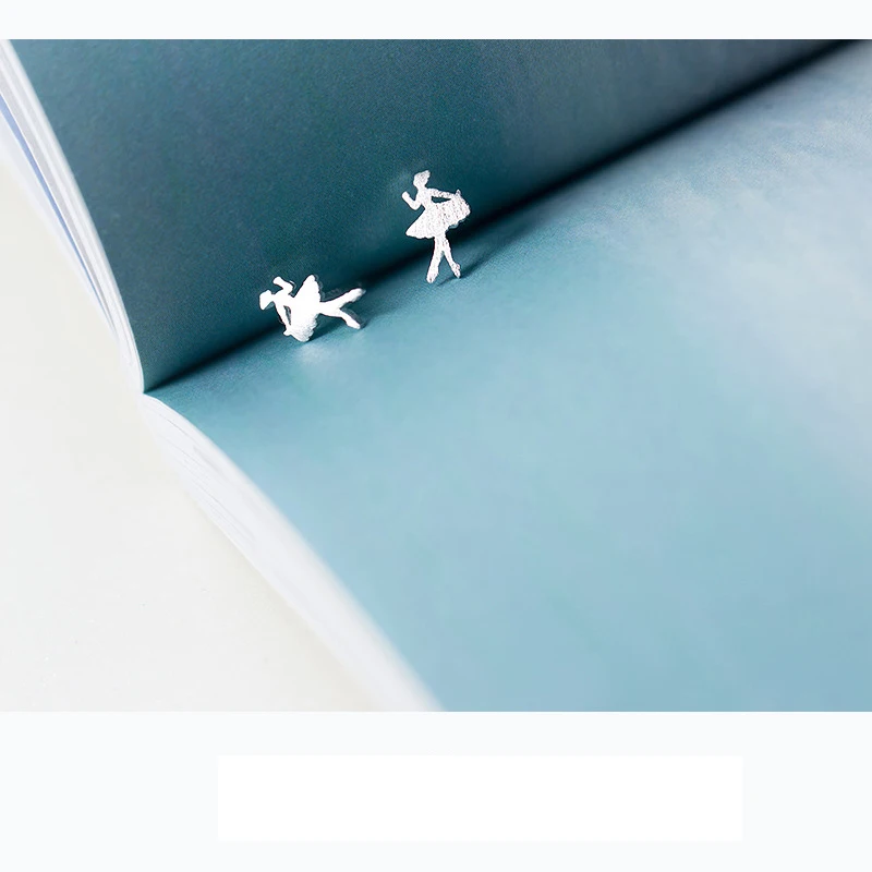 Женские серьги гвоздики Trusta однотонные из настоящего серебра 925 пробы с