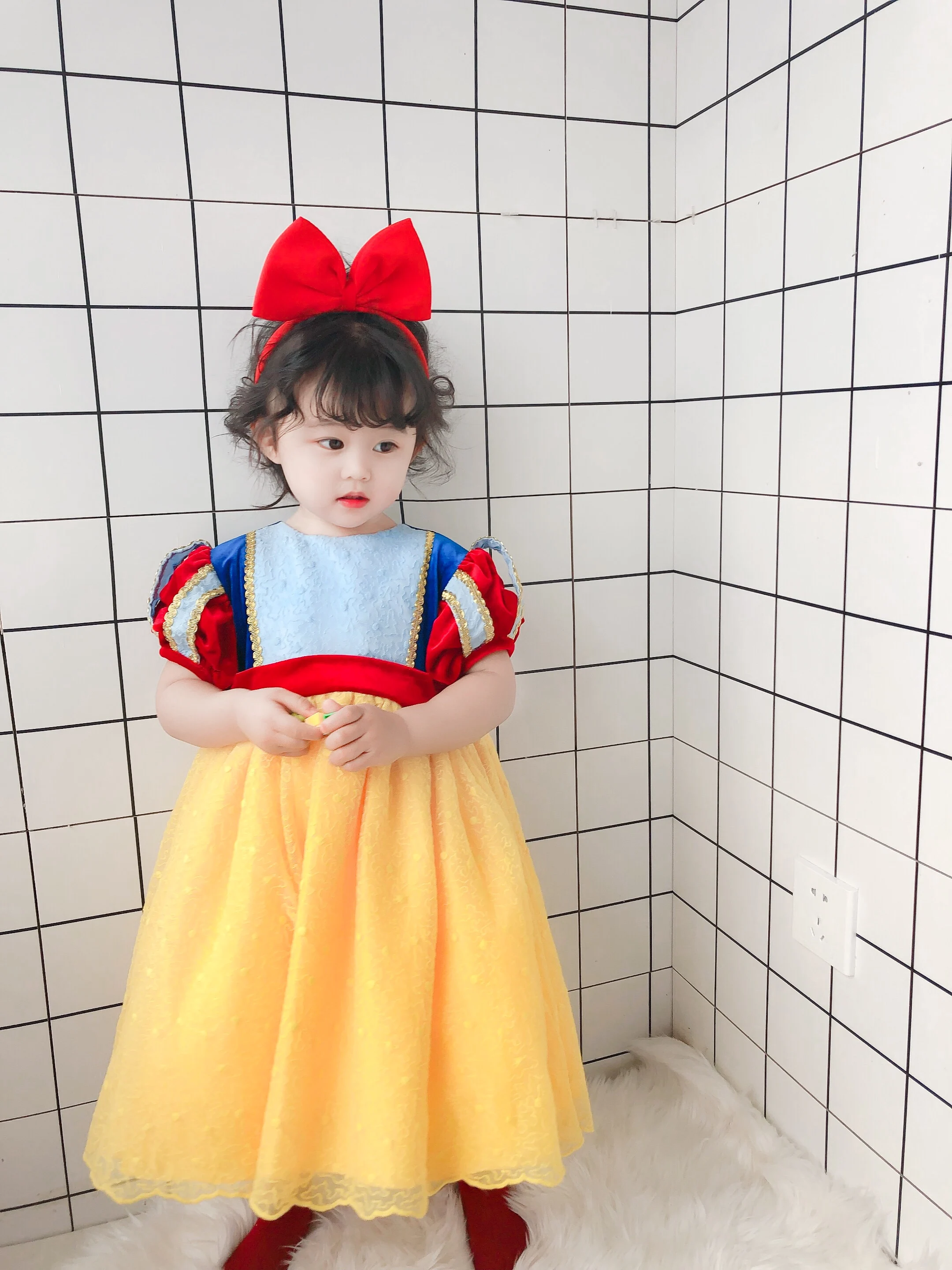 2 шт. эксклюзивное осенне-зимнее весеннее бархатное Белоснежное платье с