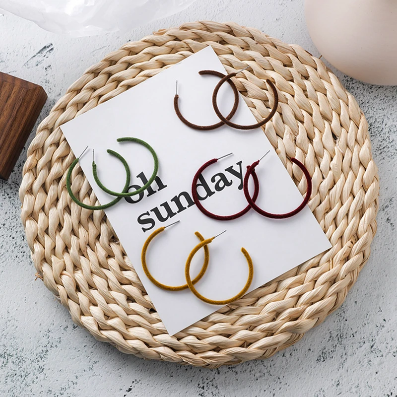 Цветная мягкая плюшевая круглая Геометрическая серьга Brincos корейские массивные