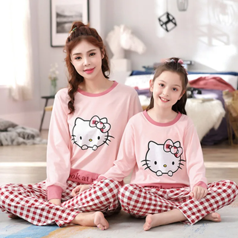 Семейные рождественские пижамы для мамы и дочки в одном стиле, платья Hello Kitty одежда из хлопка с длинными рукавами детские пижамы, для детей
