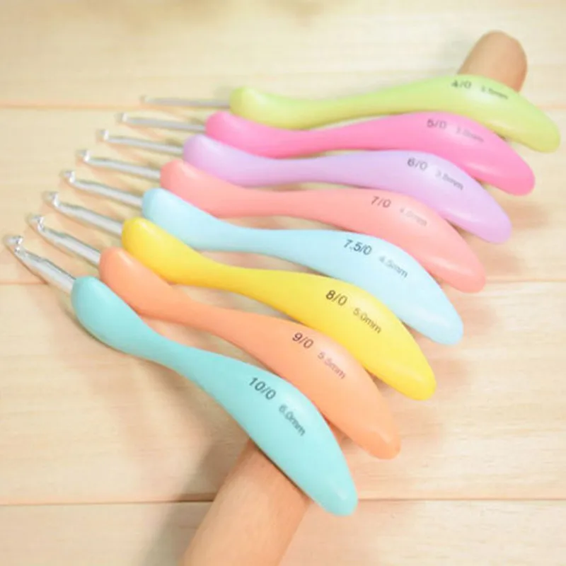

Hot 8Pcs Candy Color Soft Plastic Bending Handle Aluminum For Yarn Weave Craft Crochet Hooks Knitting Needles Set