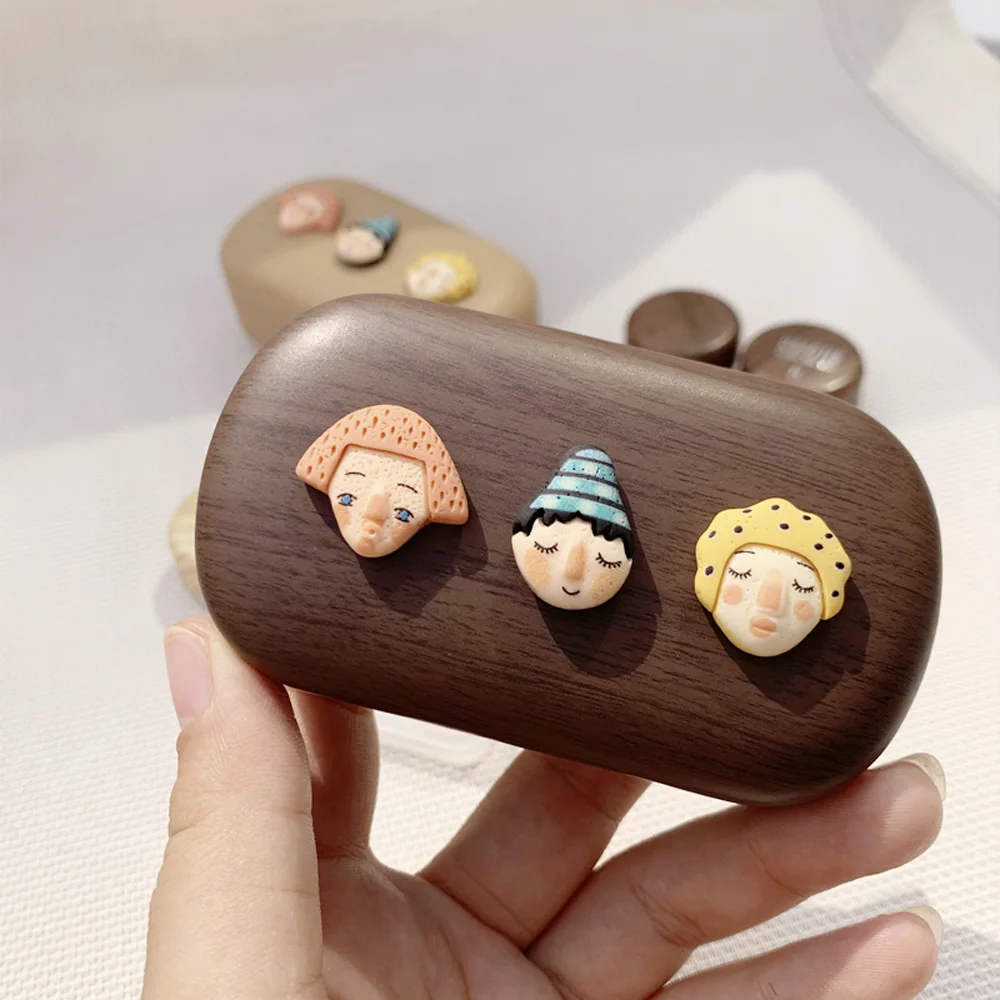 

Women Color Contact Lenses Case Cute Ladies Cartoon Wood Grain Contact Lens Container Set Pocket Portable Box Travel Kit Gift