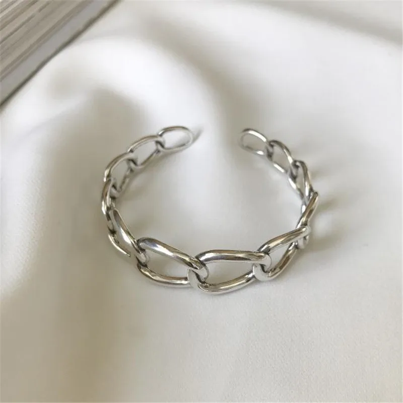 

RUIYI Women Vintage Big Chain Weaving Bangles Girls Stylish Geometric Special-shaped Design Bangles Fine Jewelry Chic Bracelet