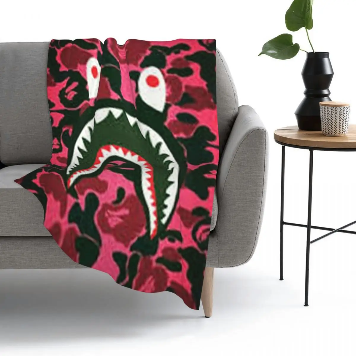 

Red Bape Camo Shark Blankets Flannel Portable Throw Blankets Sofa Throw Blanket for Home Bedroom Office Throws Bedspread Quilt