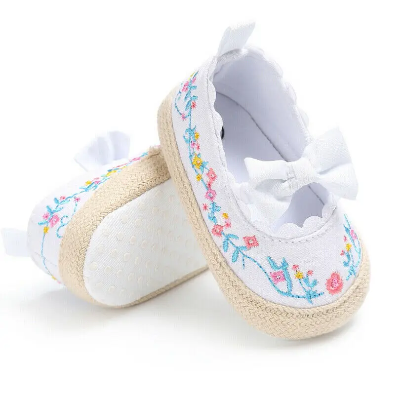 

Newborn Baby Girl Floral Crib Shoes Soft Sole Bowknot Prewalkers Anti-slip Sneakers Pram First Walker Trainers 0-18M