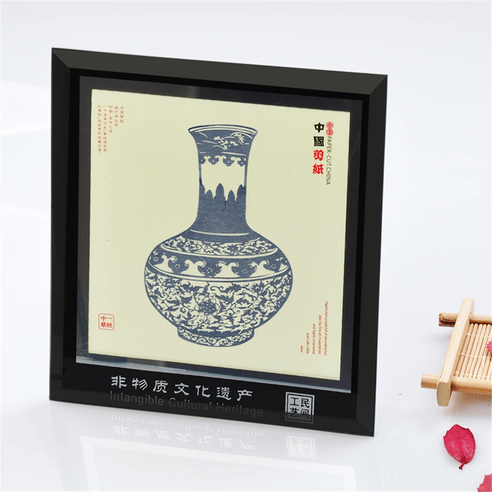 

Handmade Paper-Cut Picture Frame Decoration 15*15Cm Living Room Office Decoration , Chinese Classical Traditional Crafts Framed