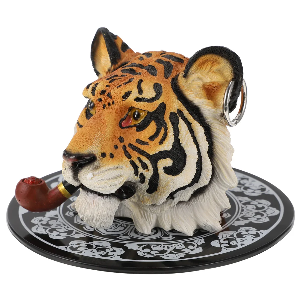 

1pc Resin Simulation Tiger Ornament Creative Car Adornment Office Decor
