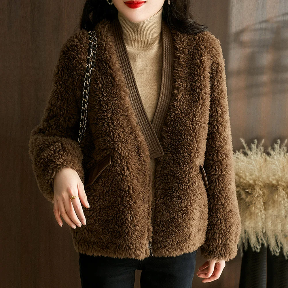 

Lamb Wool Short Coat Jackets Female Brown Slim Elegant Warm Autumn And Winter Wear Fashion V-neck Hoodless Thicken Solid Color