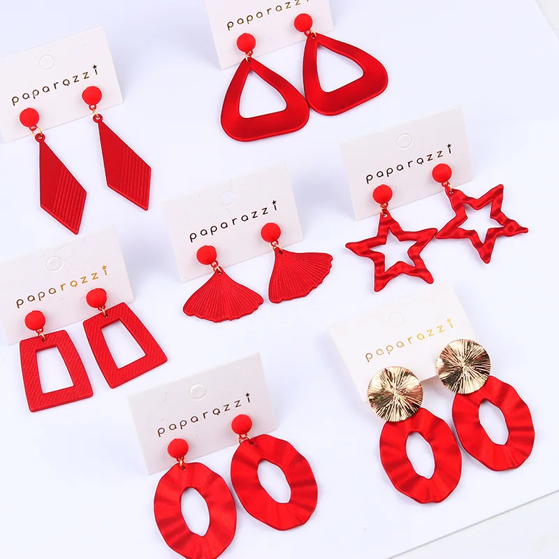 

Vintage Red Geometric Stud Earrings for Women Trendy Personlaity Acrylic Earrings Bright Color Fashion Women Jewelry for Party