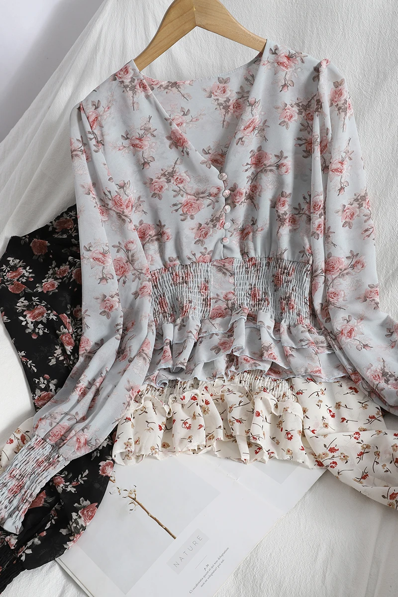 

Korean Breasted V-neck Soft Chiffon Shirt Spring Wear New Versatile Cut-off Ear Edge Floral Shirt Waist Top