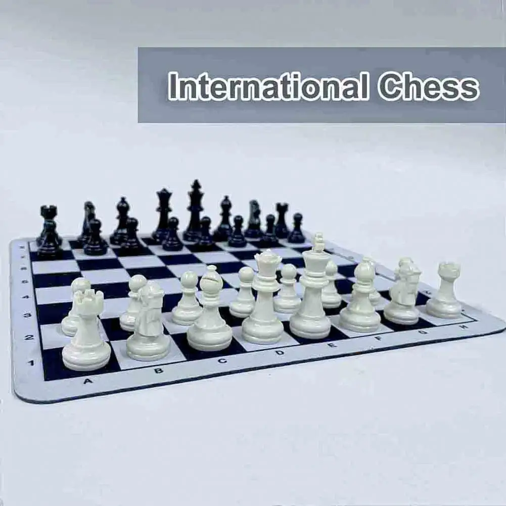 

23.5cm Vintage Chess Simple Drop Resistant PS Portable Chess Set Educational Toy for Kids Chess Set Educational Toy