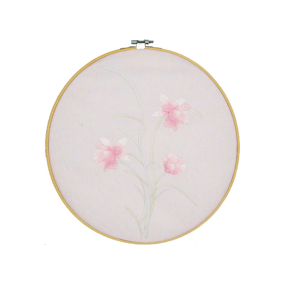 

Слитные украшения для настенного стола ручной работы, украшения для дома, магазина, бара, свадебной сцены, милый домашний атласный Нарцисс с...