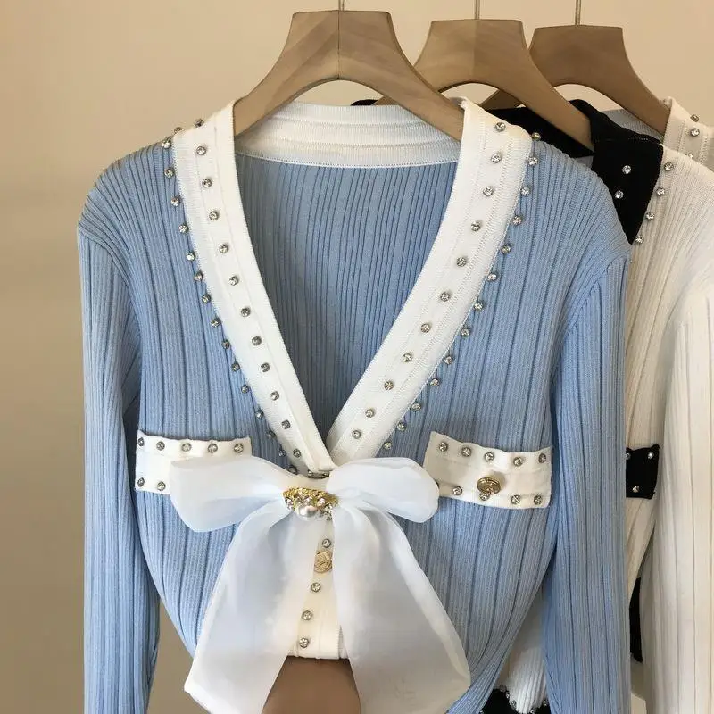 

2021 New Fashion Lady Color Contrast Diamond Bow V-neck Long Sleeve Knitted Cardigans Top All-match Women Bottoming Sweater