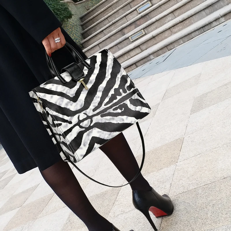 Роскошные сумки через плечо с рисунком зебры женские Дизайнерские Большие