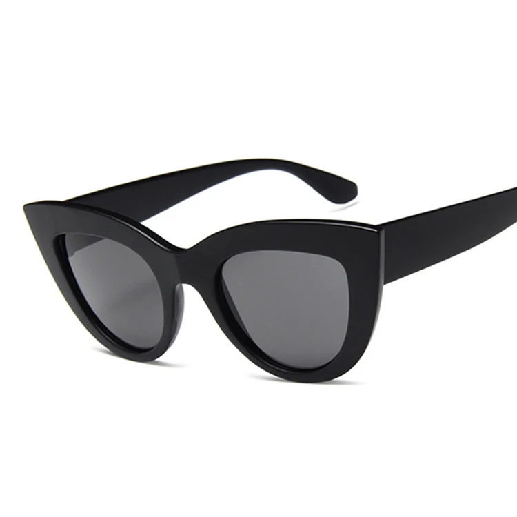

Cat Eye Fashion Sunglasses Women Vintage Luxury Brand Designer Black Glasses Sun Glasses For female Eyewear Shades