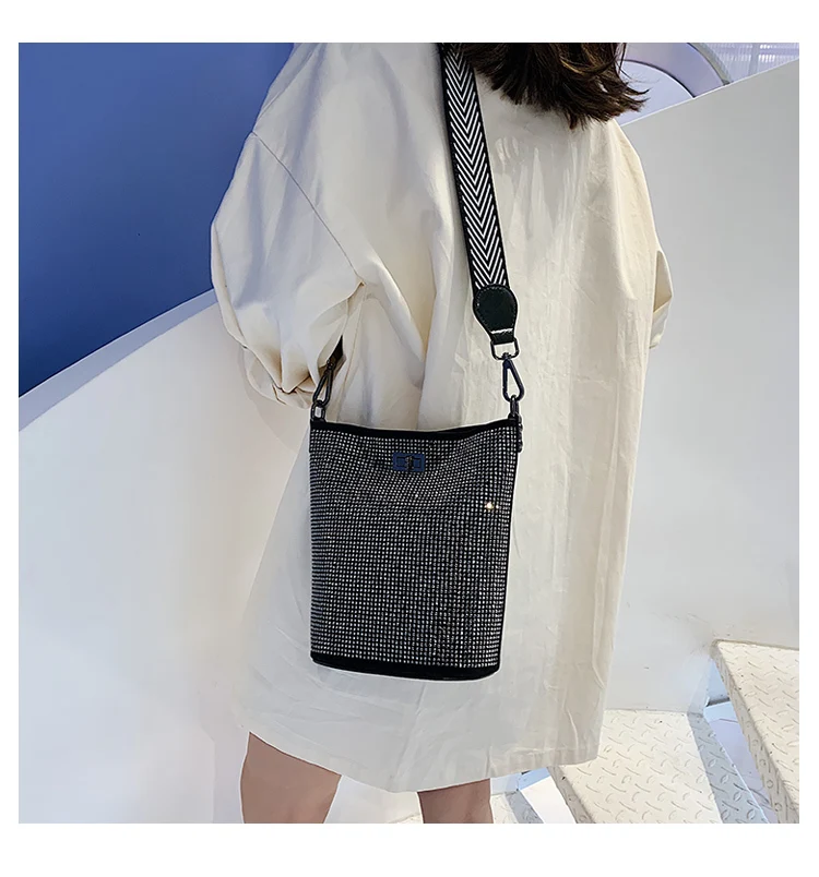 Bolsos Mujer ограниченная сумка-ведро из полиуретана и полиэстера Rismit Весна Лето Новая женская элегантная сумка с двойным ремешком с фосфором