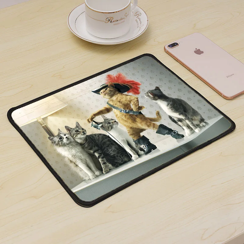 

MRGLZY Small Mouse Pad Computer Game Console Mouse Pad Game Accessories Notebook Table Mat Student Table Mat Animal Cat