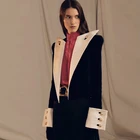 Высокое качество 2021 новый модный дизайнерский Блейзер Женский Большой воротник цветной блок бархатный блейзер короткая куртка