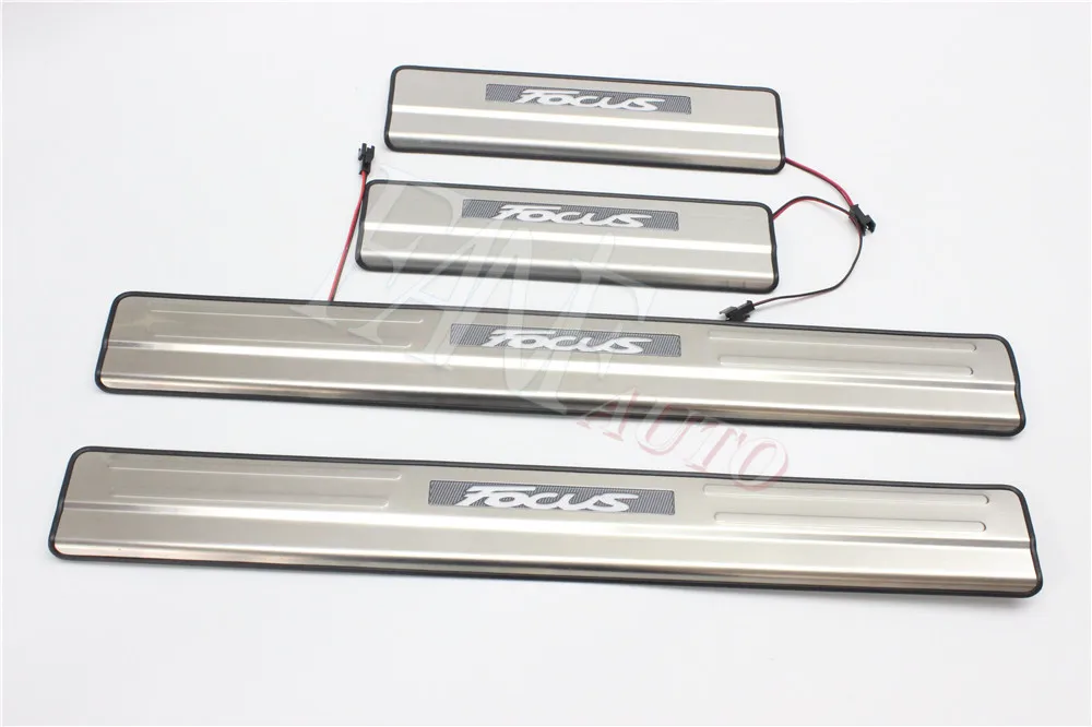 LED B Нержавеющая сталь светодиодные пороги Накладка защита Накладка для Ford Focus 2012 - Цвет: LED B