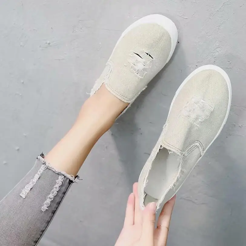 

Womens Vulcanize Shoes New Fashion Sneakers Platform Shoes Woman Casual Low-cut Slip-on Shoes Fretwork Plus Size Flats Loafers