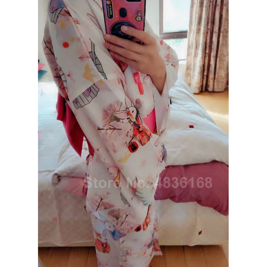 

Women's Japanese Robe Traditional Geisha Satin Kimono Dress Long Bathrobe Luxury New Year Rabbit Girls Costumes Yuakata