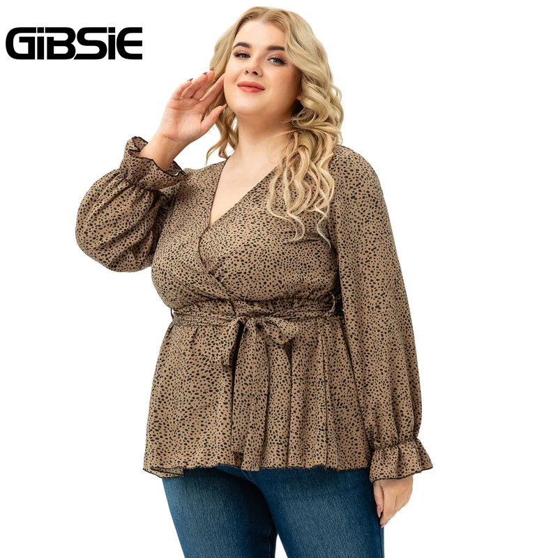 Женская блузка с длинным рукавом глубоким V-образным вырезом и поясом |