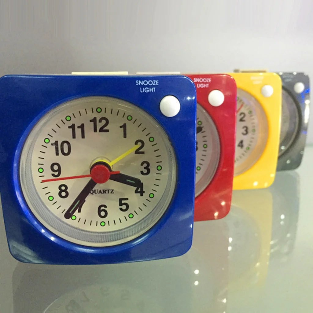 

Small Clock Ascending Sound with Light Non Ticking Analog Alarm Clock for Travel Bedside Table Desktop Small Travel Clock