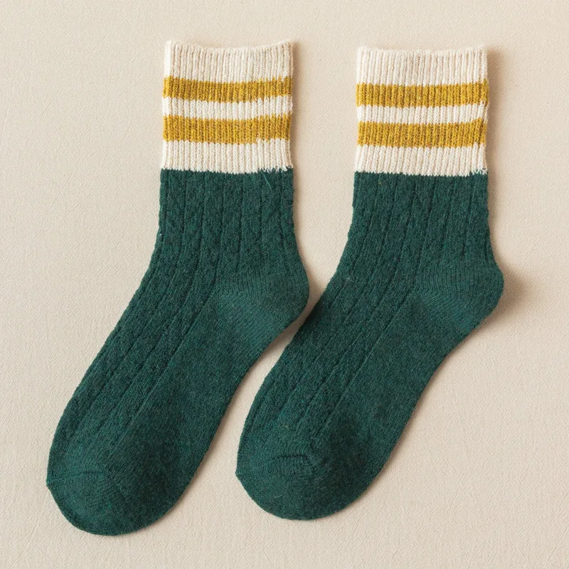 

New Autumn And Winter Ladies Stockings Wool High Quality Simple And Versatile Korean Solid Color Striped Ladies Socks
