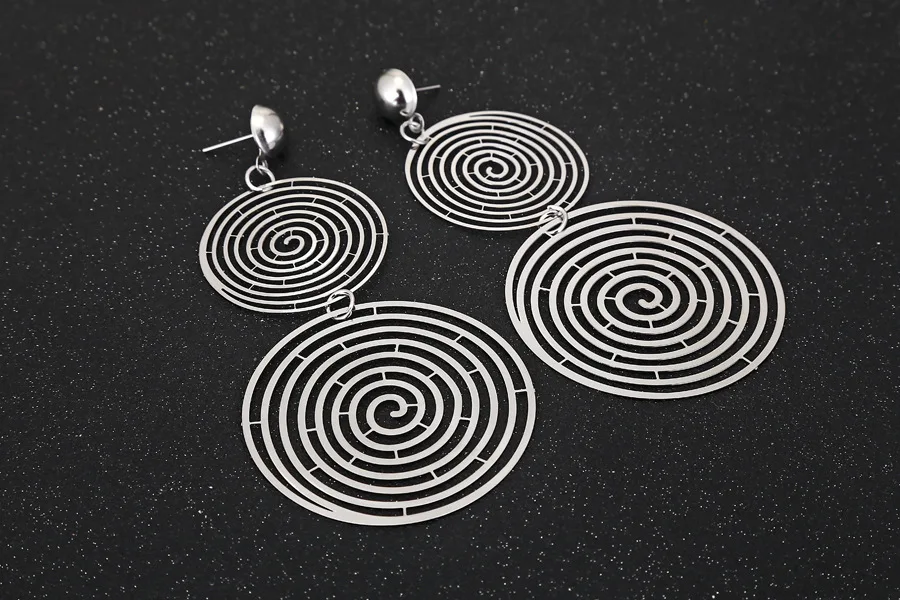 Геометрические круглая филигрань металлические висячие серьги из листового