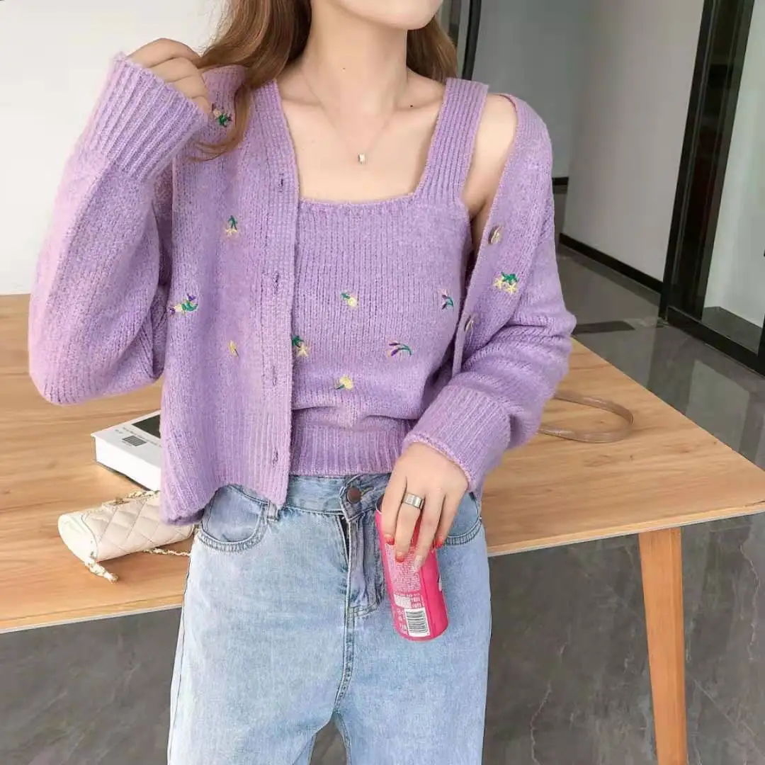 Женский трикотажный свитер с вышивкой повседневный облегающий в Корейском стиле