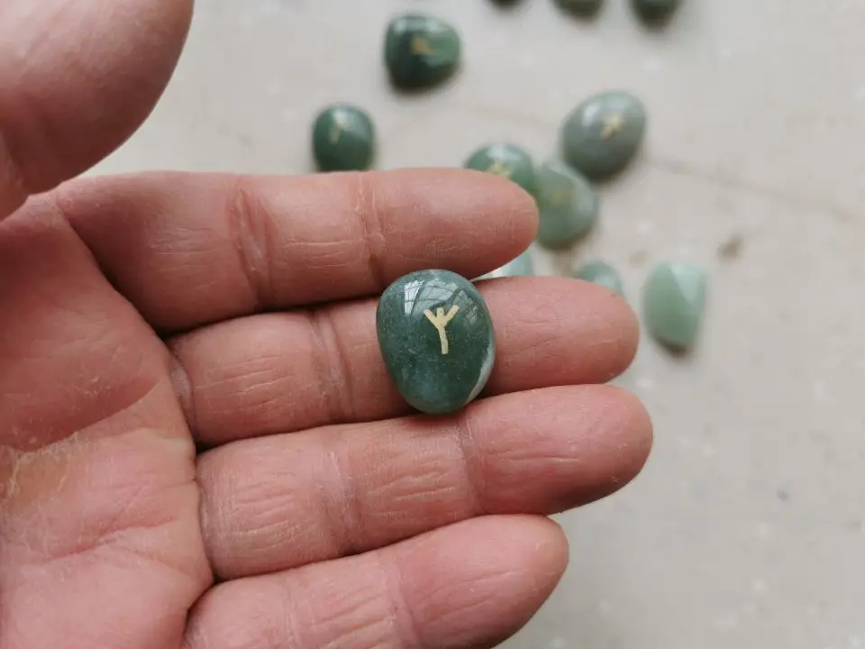 Натуральный Руна камни комплект ювелирных изделий полированный гравированный